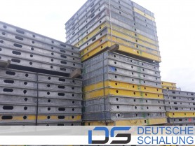 Hünnebeck Deckenschalung TOPEC-TAFEL 180/75 PULV. Gebraucht